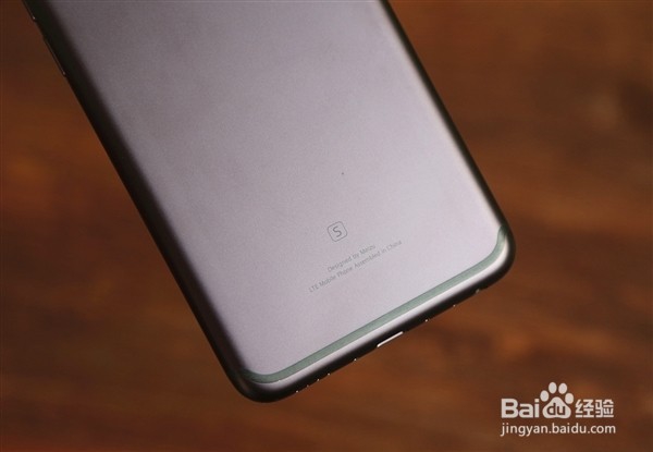 魅族PRO 6s开箱图赏：半年打磨的小屏旗舰