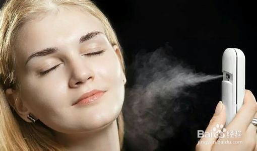 皮肤缺水，干燥难受，怎么调理？