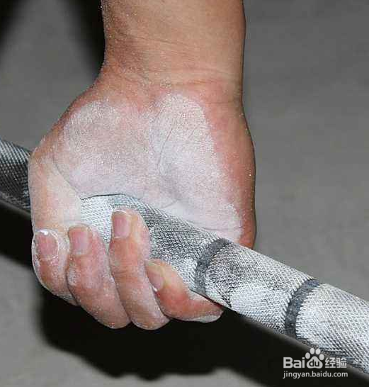 如何使用常见力量训练辅助护具