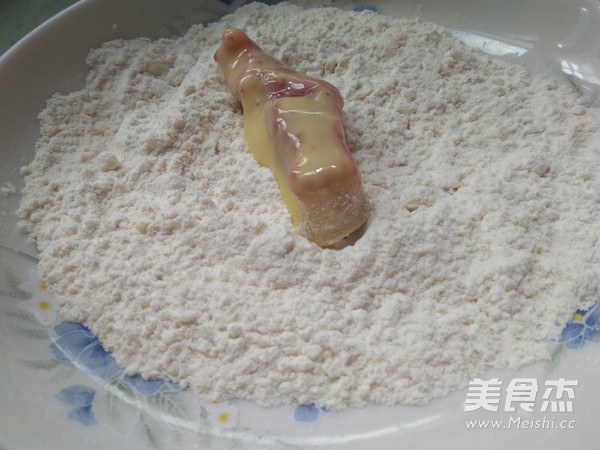 酥炸肉棒的做法