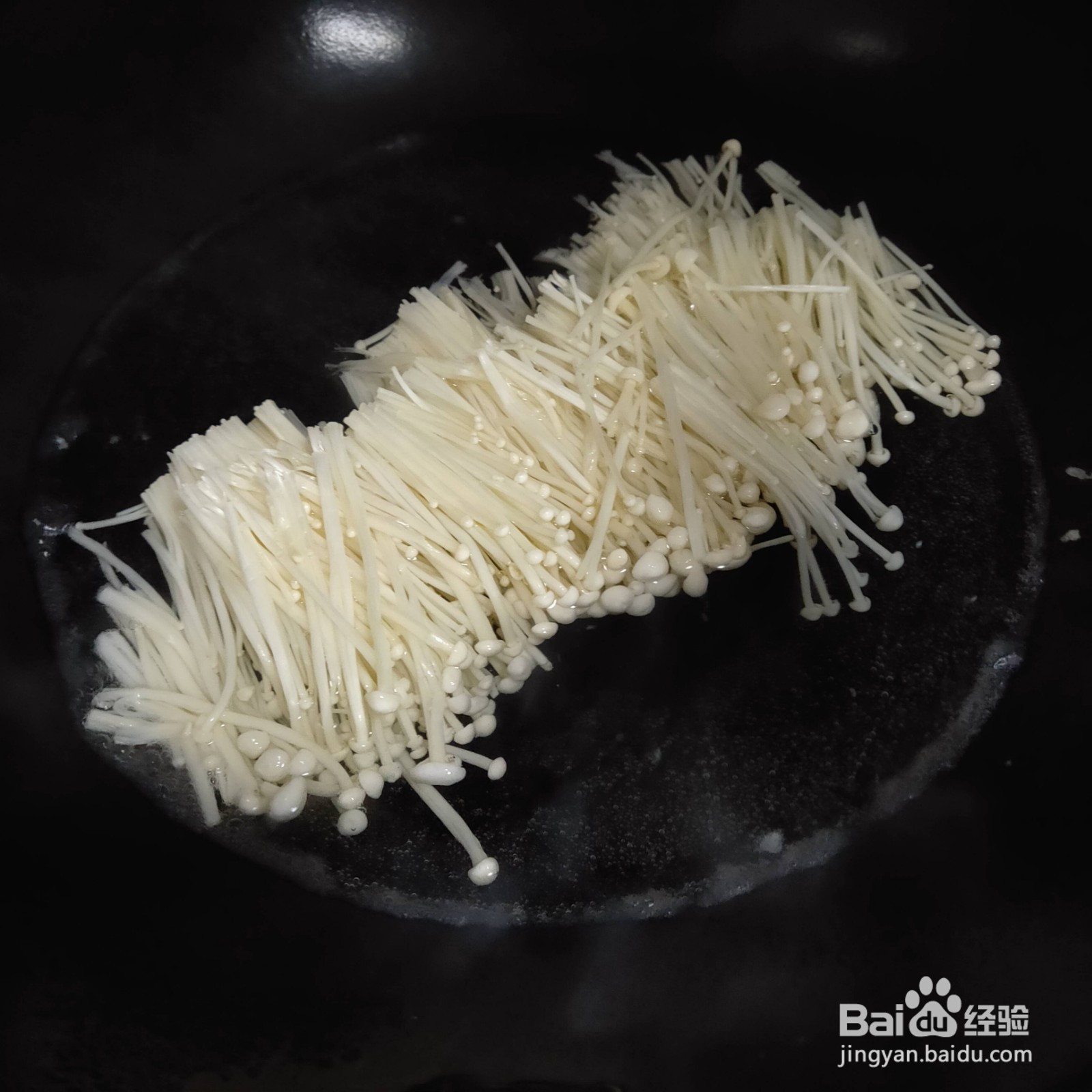 凉拌黄瓜金针菇的做法