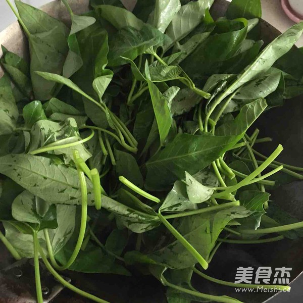 清炒空心菜的做法