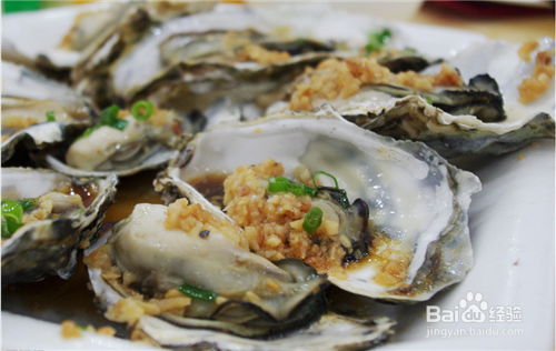 三亚美食之三亚海鲜做法推荐—蒜蓉生蚝