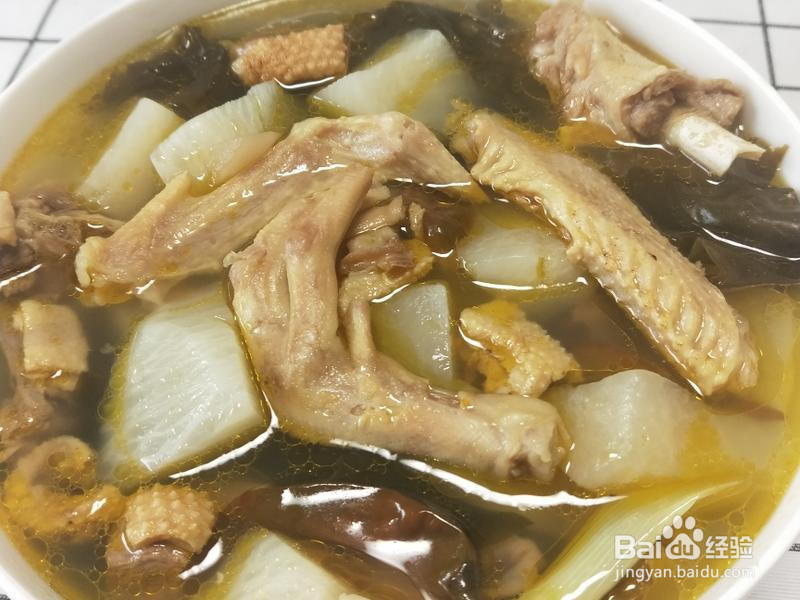 酸萝卜海带老鸭汤的做法