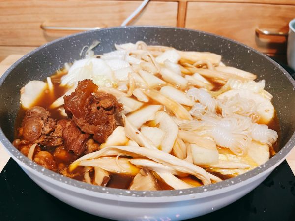 鲍汁鲜香筋头巴脑