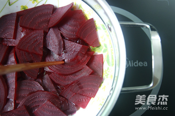 高颜值的补血补钙浓汤【甜根菜鹰嘴豆浓汤】