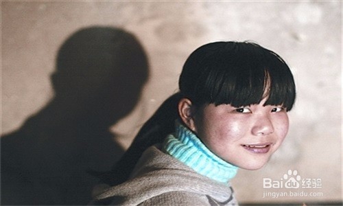 班上有孤儿应该怎样去关心