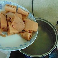 营养排骨莲藕汤