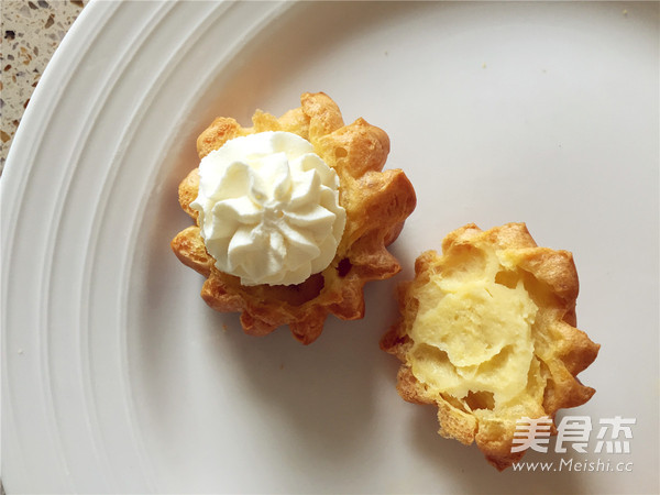鲜奶油泡芙的做法