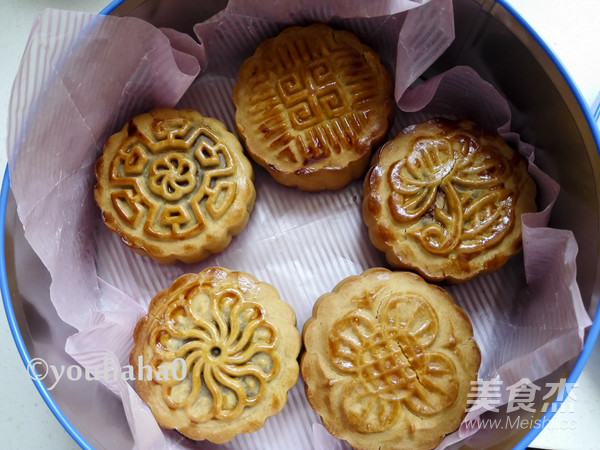 广式蛋黄月饼