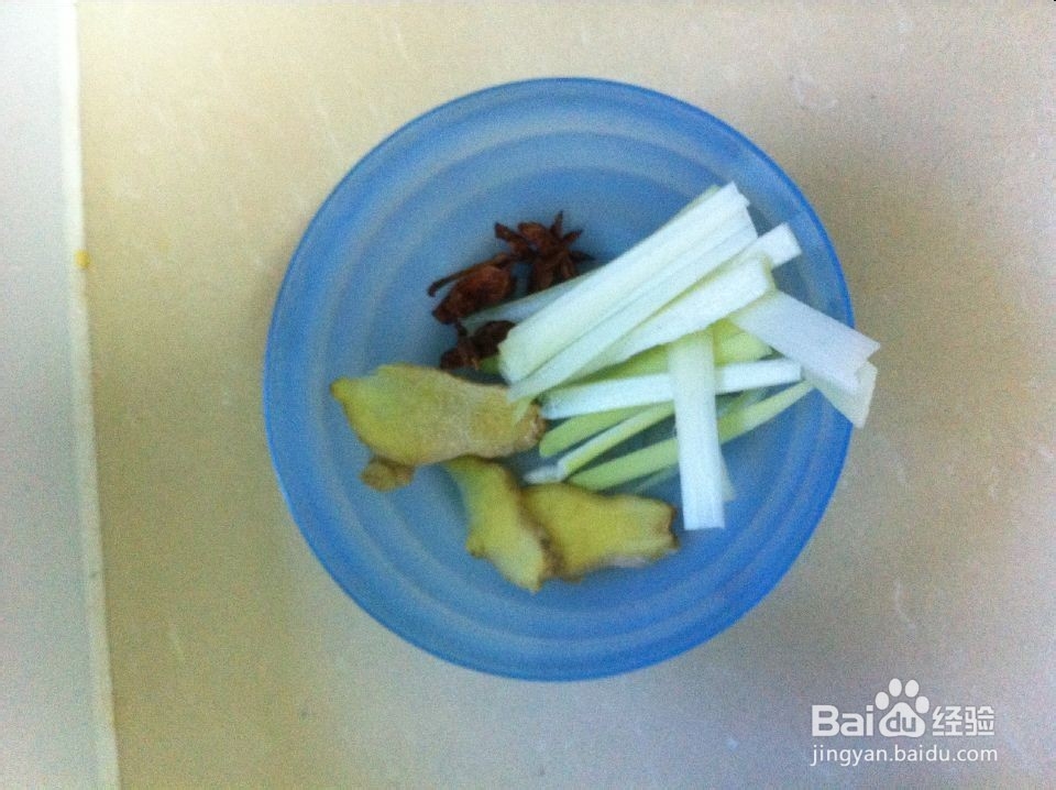 家常鳕鱼炖豆腐的做法如何做鳕鱼炖豆腐