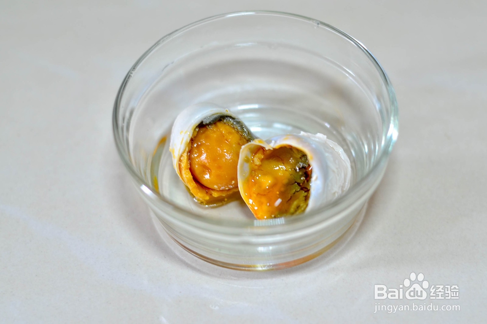 试试看咸蛋黄豆腐超级下饭菜