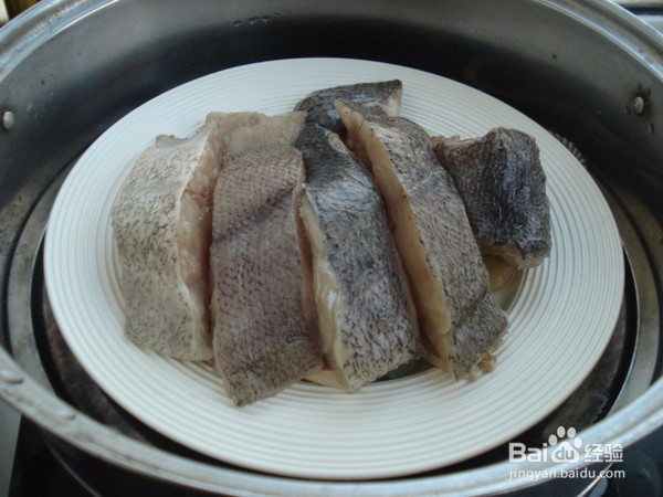 清蒸鲽鱼块的做法步骤