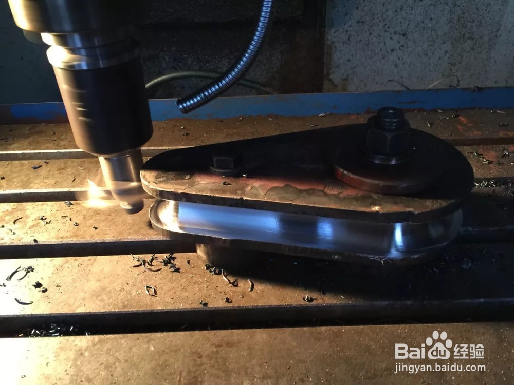 在数控铣床上加工绳头固定块