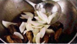 红煨猪排做法