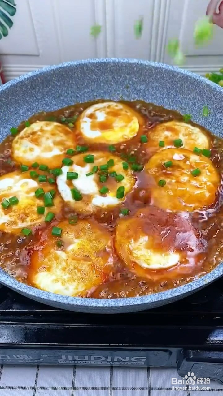 如何制作酱油煎蛋