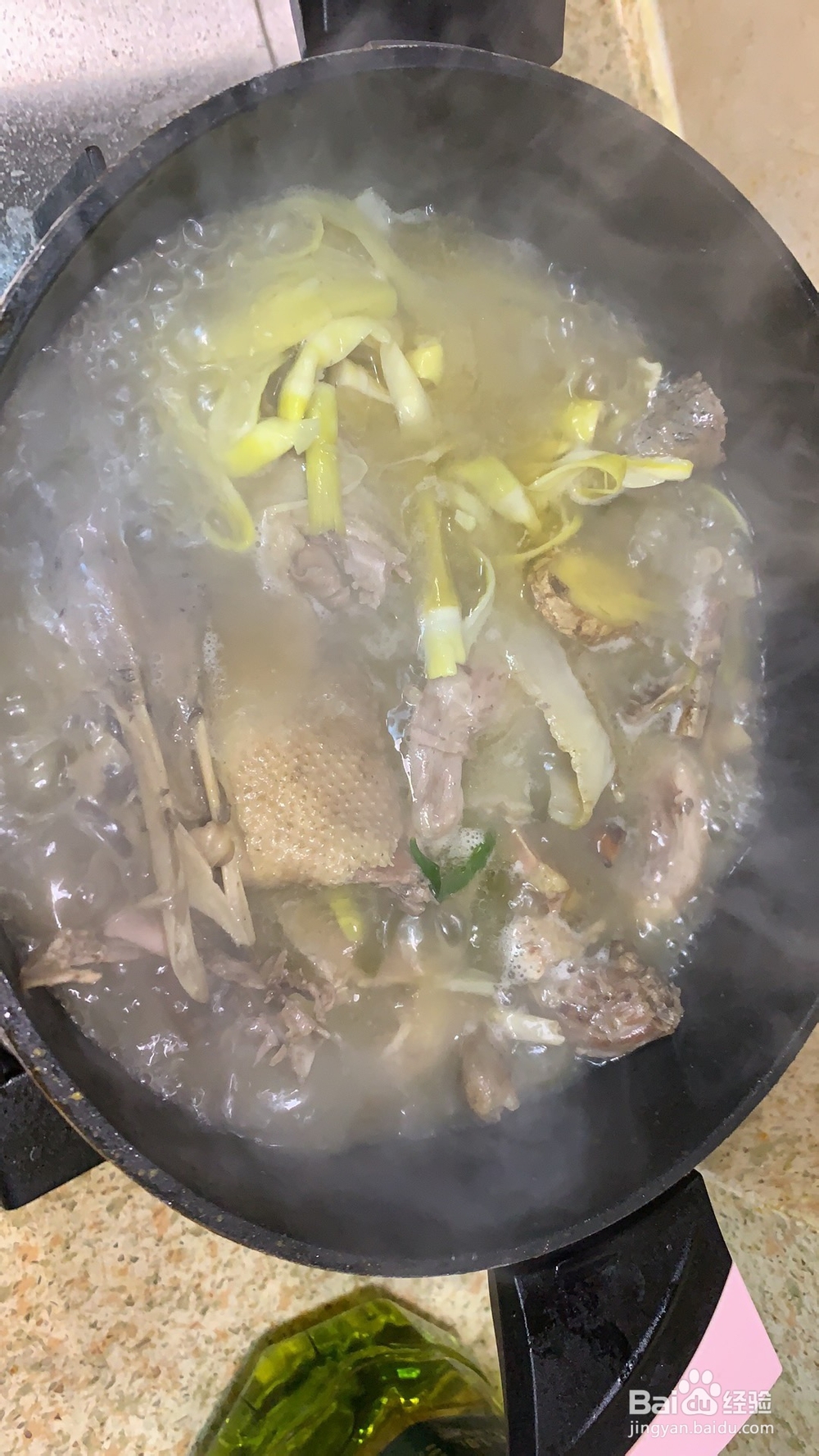 入口即化的火腿笋干老鸭煲