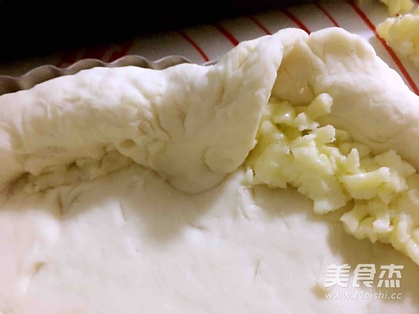 芝心火腿蔬菜披萨
