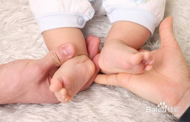 别一厢情愿,这十种食物千万不要乱给宝宝吃