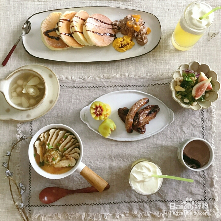 家常做法的松茸排骨鹌鹑