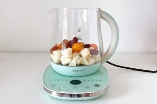 简易冰糖雪梨金桔饮