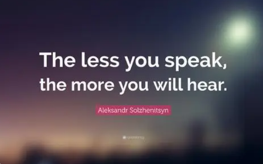 less happier还是less happy