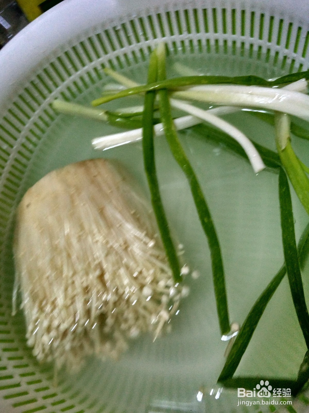 金针菇煎鸡蛋