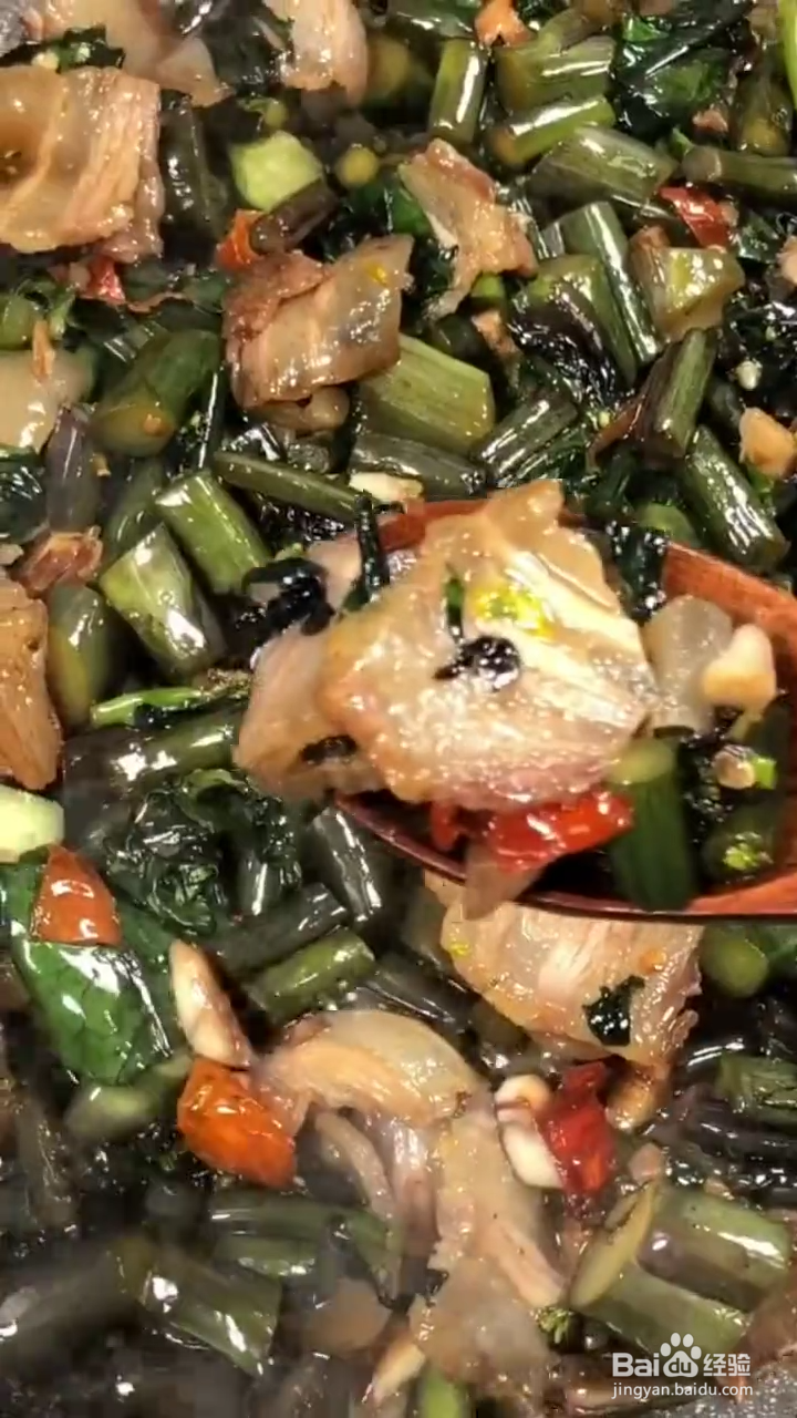 如何做出美味下饭的菜苔炒腊肉