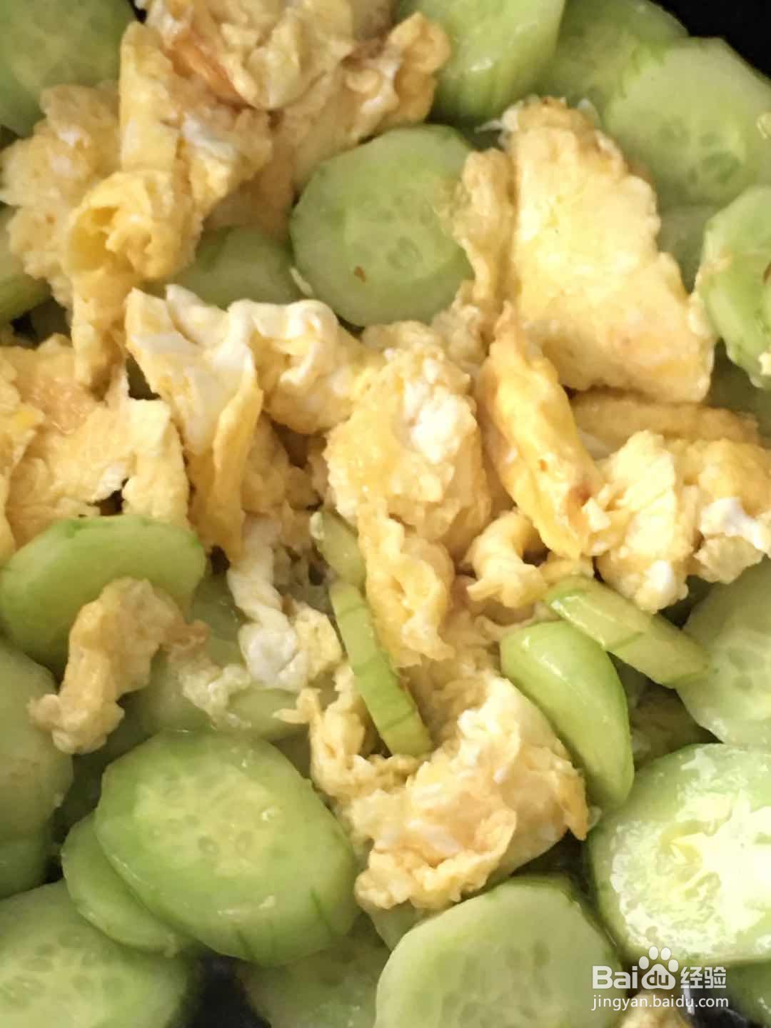 黄瓜鸡蛋炒米饭的做法