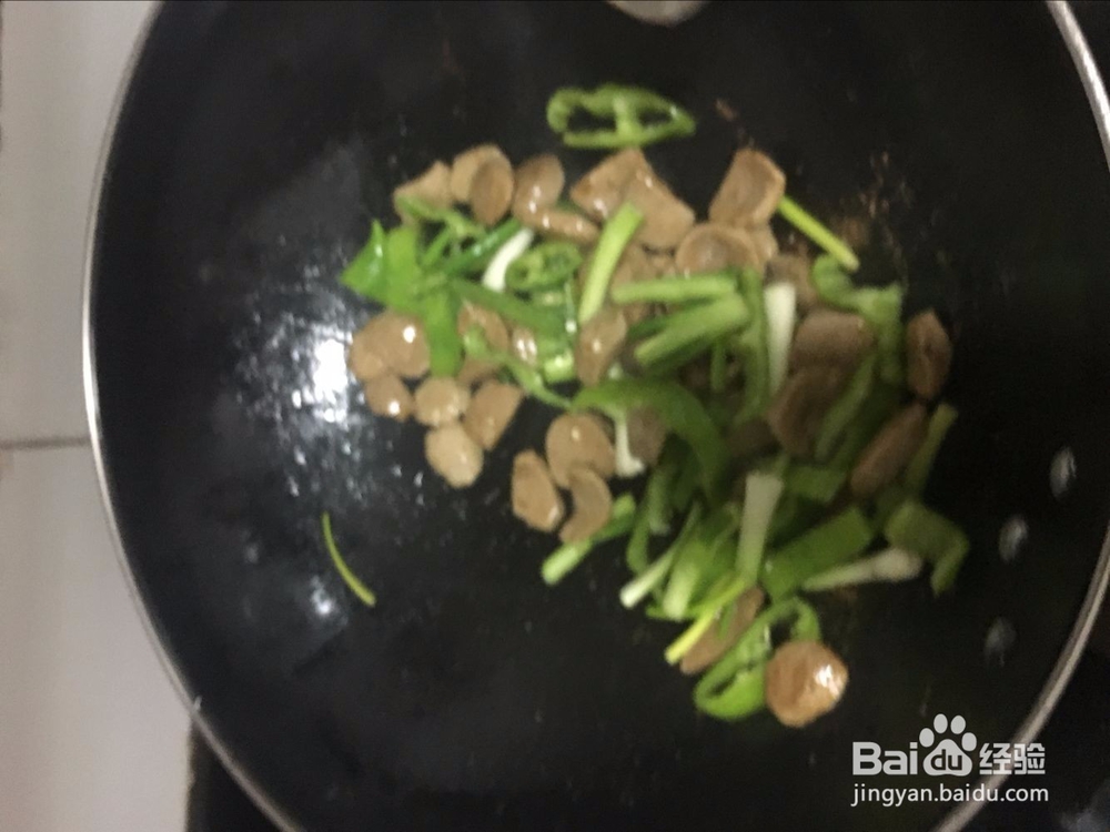 青椒炒牛肉丸片