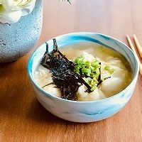 如何制作美味的鲜肉小馄饨?