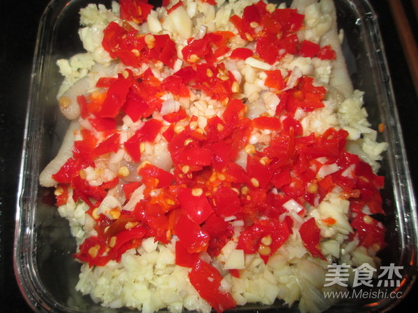 蒜香剁椒鸡脚