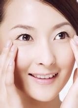 女生脂肪粒的预防以及去除方法