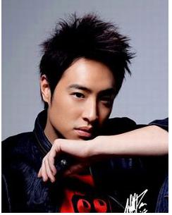 怎样塑造最完美的新郎发型