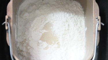 蜜枣小面包的做法