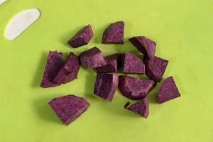 紫薯牛奶布丁怎么做