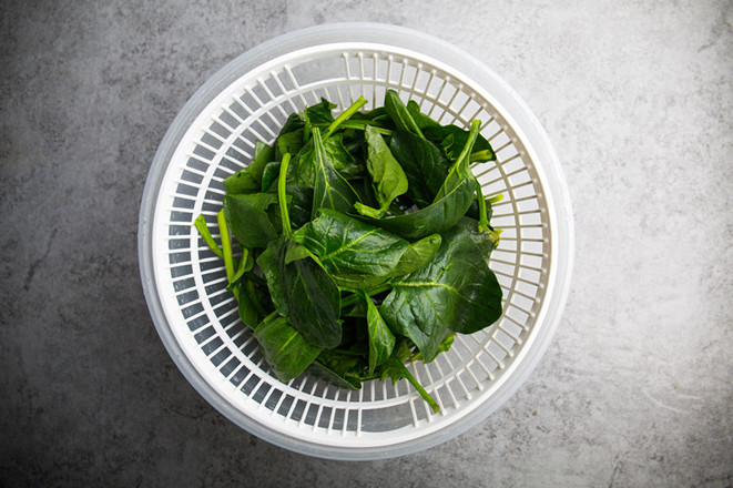 炒虾仁菠菜沙拉