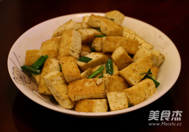 孜然青蒜煎豆腐