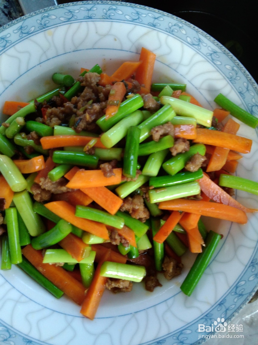 蒜台、肉末炒胡萝卜技巧