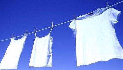 衣服上发霉了要怎么处理