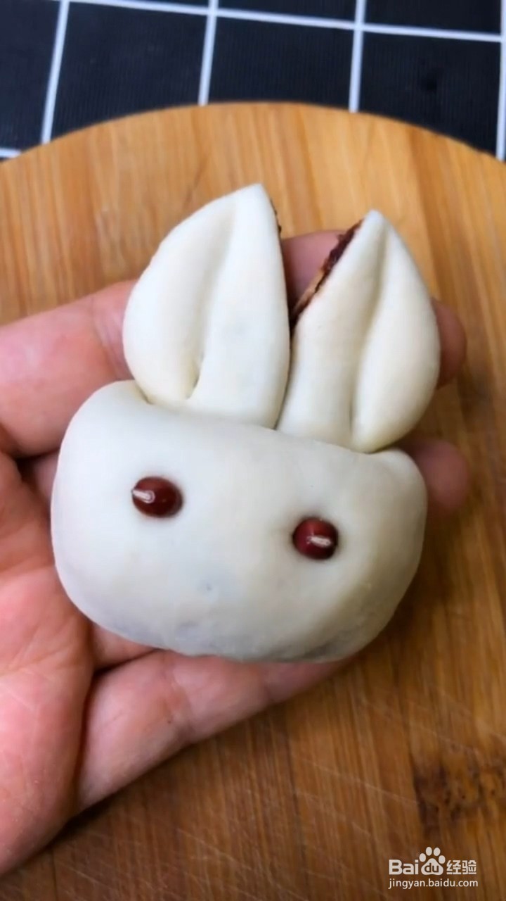 如何制作可爱好吃的豆沙包