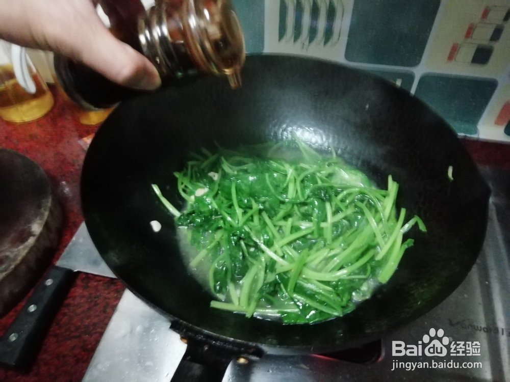 怎么做蒜香小菠菜
