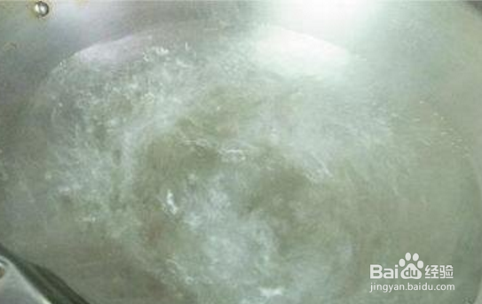 如何轻松弄出椰子肉？