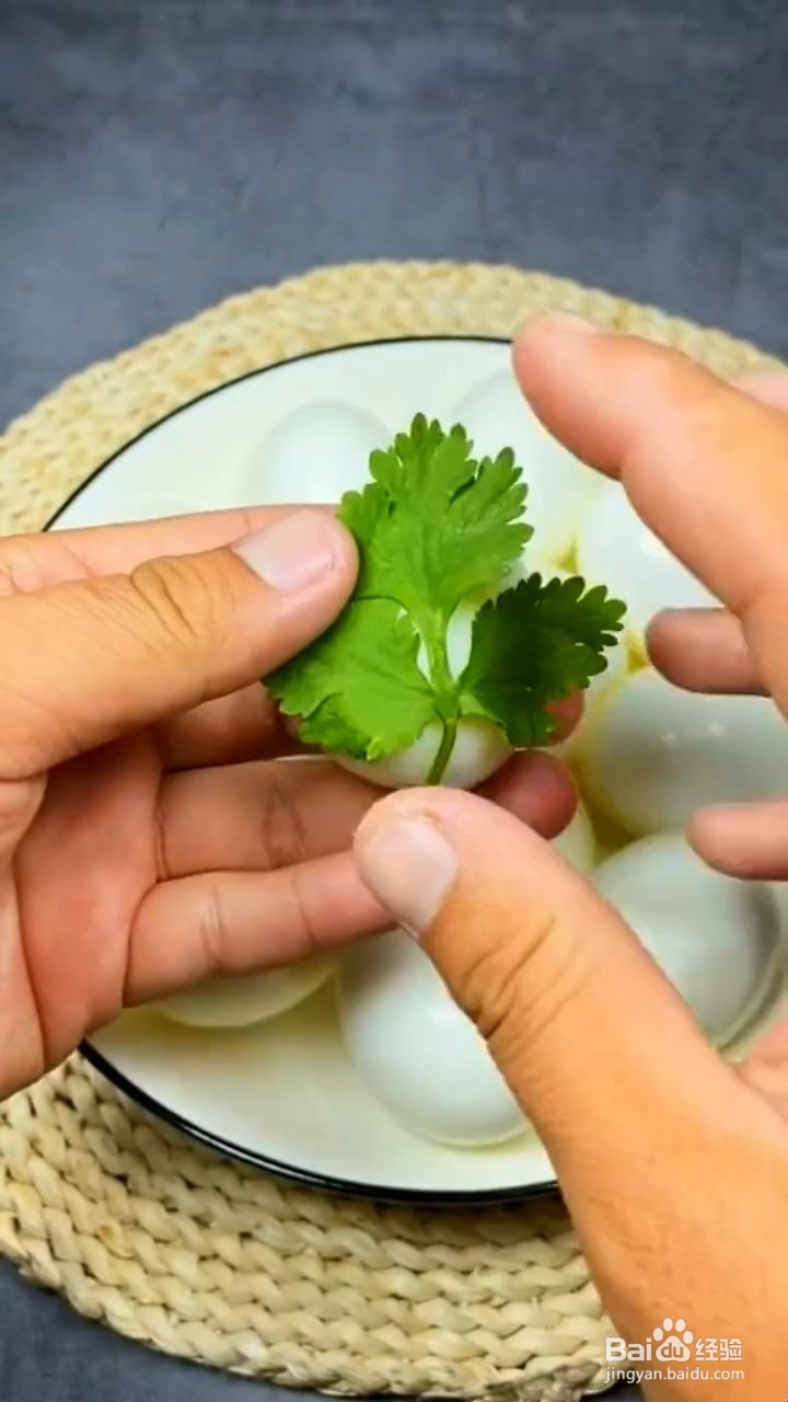 如何制作纹身卤蛋