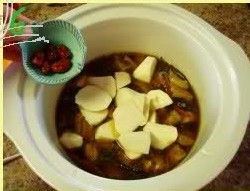 红烧羊肉炖萝卜