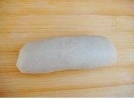 层层酥脆的—红曲豆沙酥