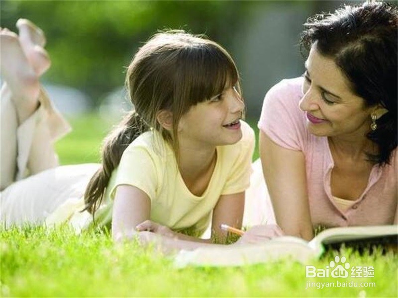 如何正确夸奖孩子