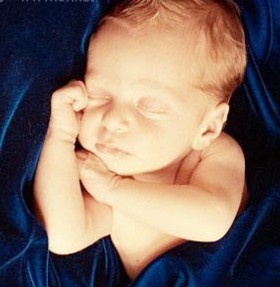 产后奶水不足的原因有哪些?