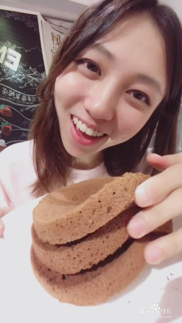 如何制作草莓当蛋糕