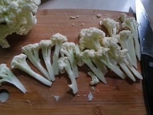 怎么做花菜五花肉